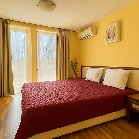 Sunny Victoria Penthouse 公寓 阳光海滩