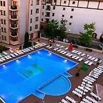 شقة Sunny Victoria Penthouse
